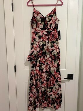 Floral Spaghetti-Strap Maxi Dress in Black and Pink